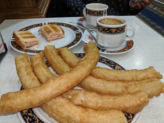 Cafeteria Restaurante Alhambra